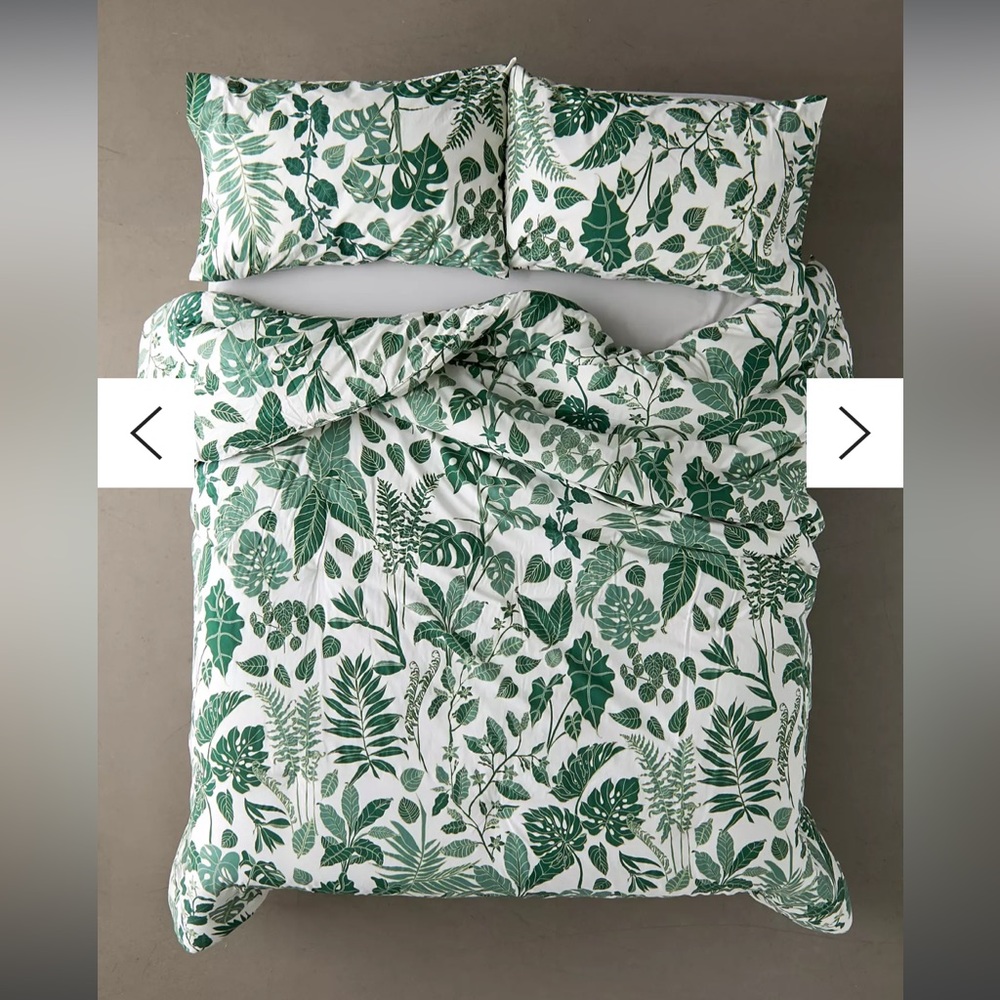 BRAND NEW Urban Outfitters Jungle Duvet Set